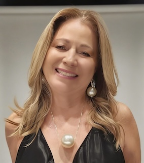Carmen Irene Chaves